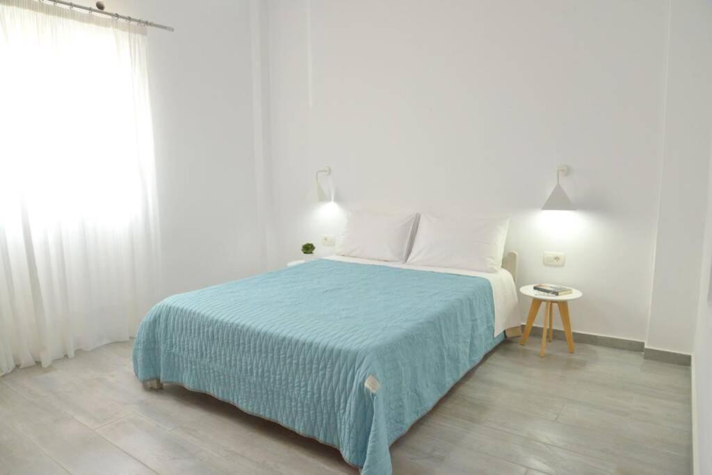 Alisahni Apartment Adamantas  Exteriör bild